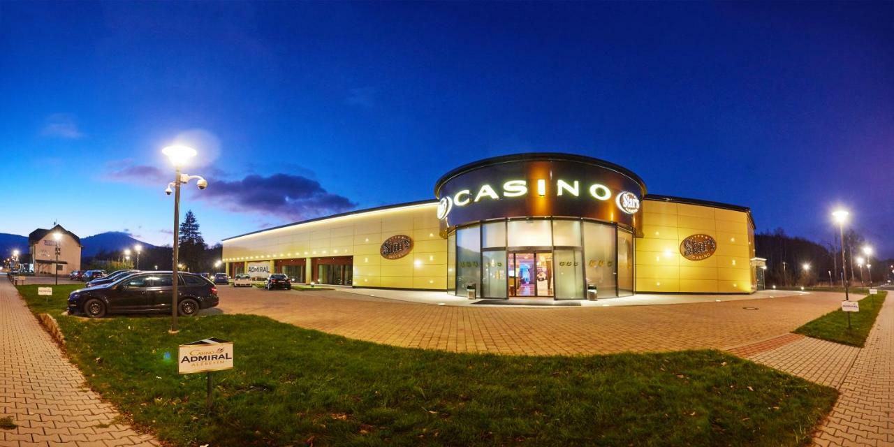 Casino&Hotel Admiral Alzbetin Železná Ruda Exterior foto