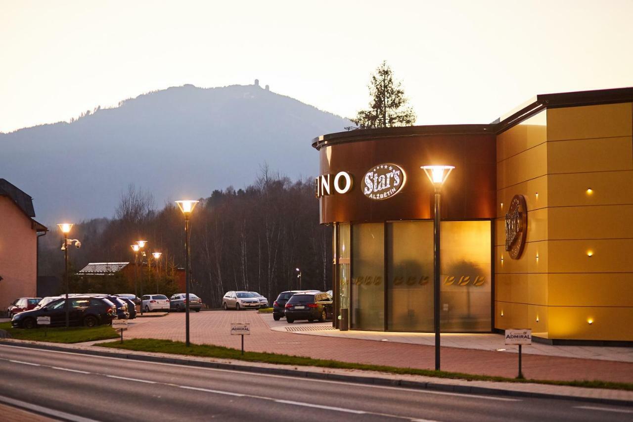 Casino&Hotel Admiral Alzbetin Železná Ruda Exterior foto